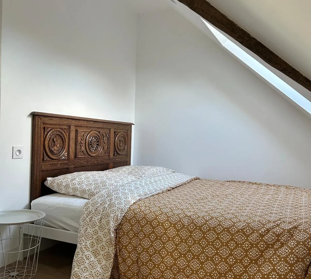 Maison Renovee En Pierres A La Campagne Pedernec
