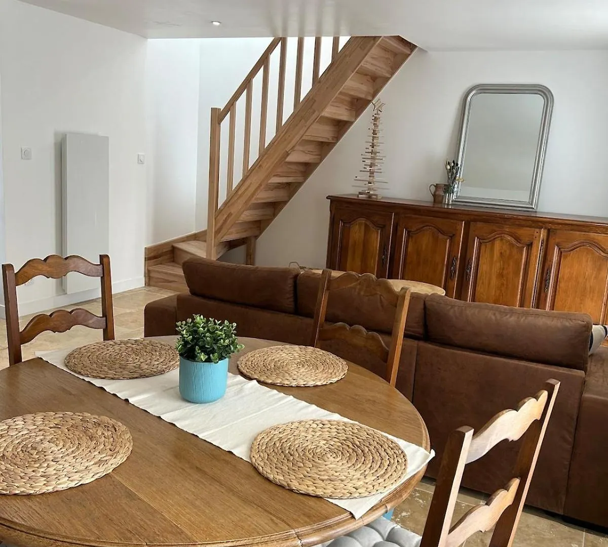 Holiday home Maison Renovee En Pierres A La Campagne Pedernec