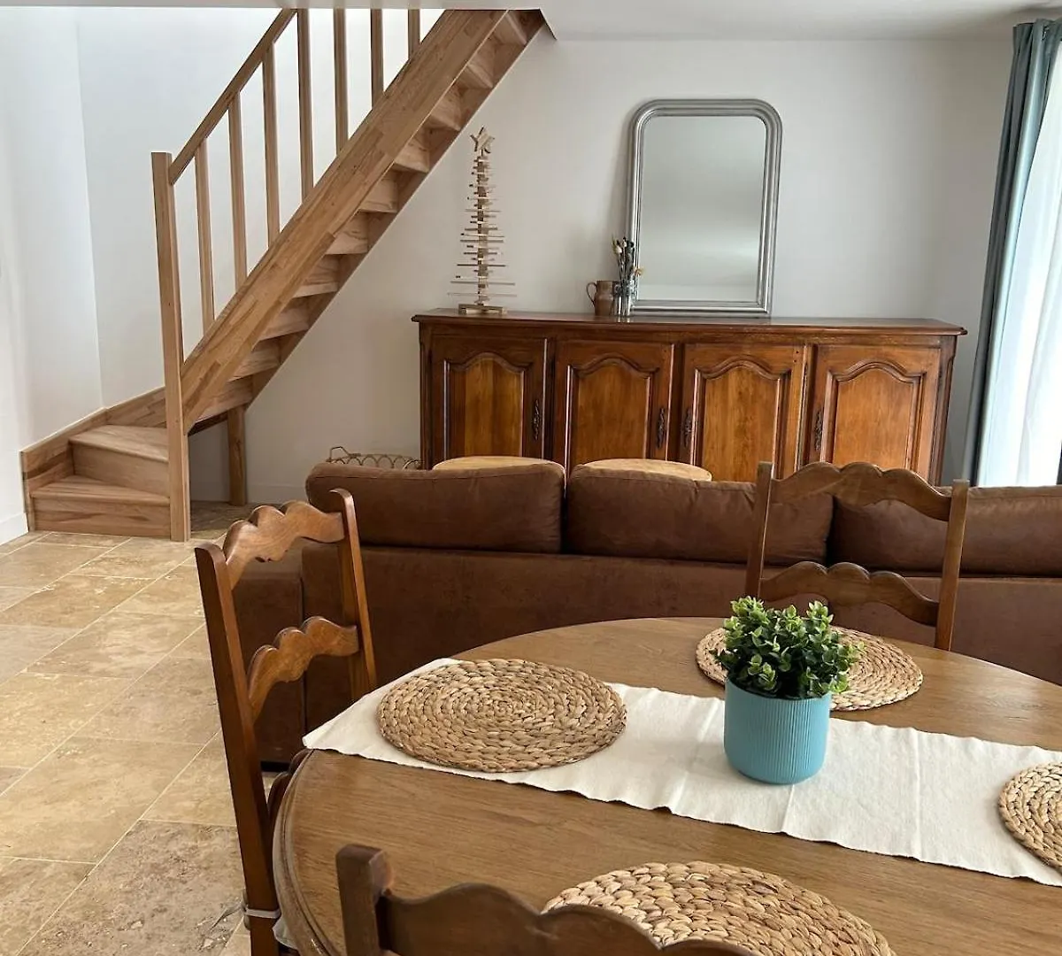 Maison Renovee En Pierres A La Campagne Pedernec